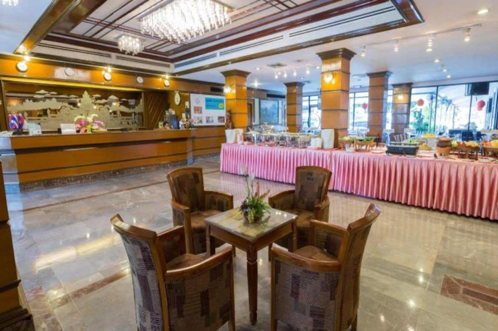 Korat Hotel Nakhonratchasima Eksteriør billede