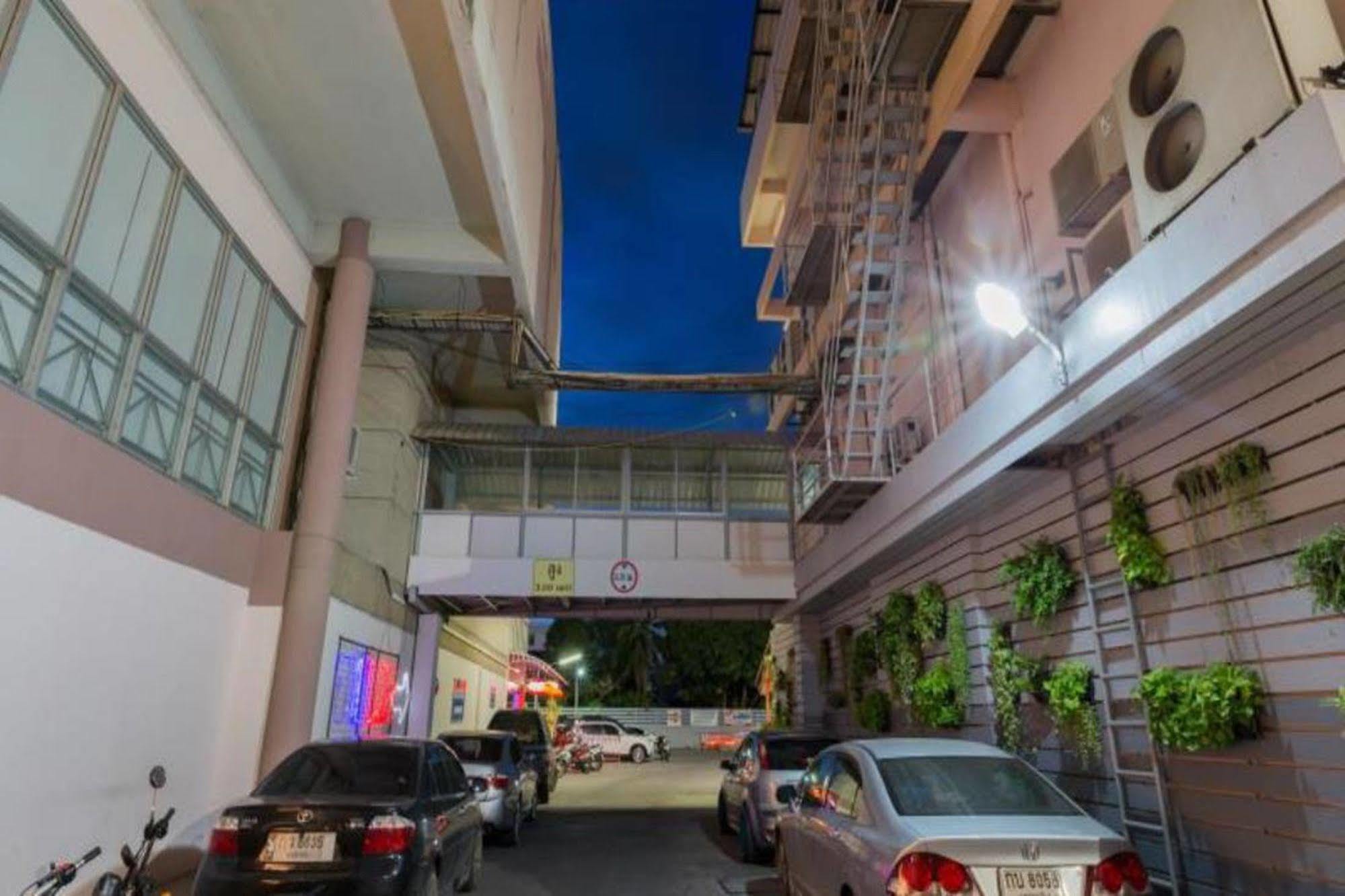 Korat Hotel Nakhonratchasima Eksteriør billede